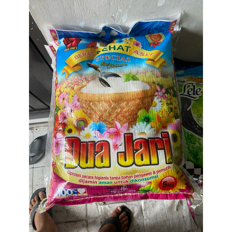 

beras super merk dua jari 5 KG premium quality