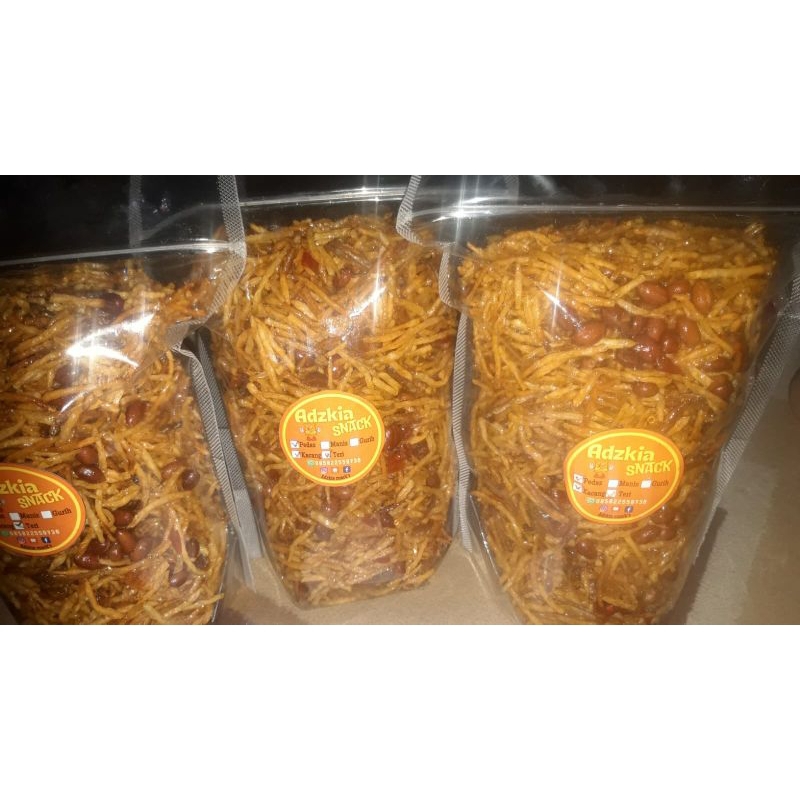 

kering kentang mix teri kacang pedas (500gr)