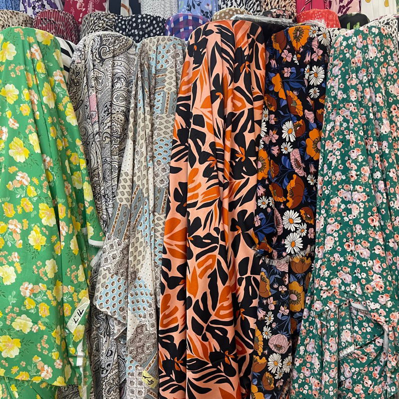 Kain Ceruti zara - Ceruti Motif - Pinggiran - Kain Meteran - Gamis , Tunik , Outer , Dress dll