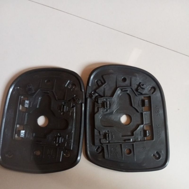 frame kaca spion mobil inova lama tanpa kaca