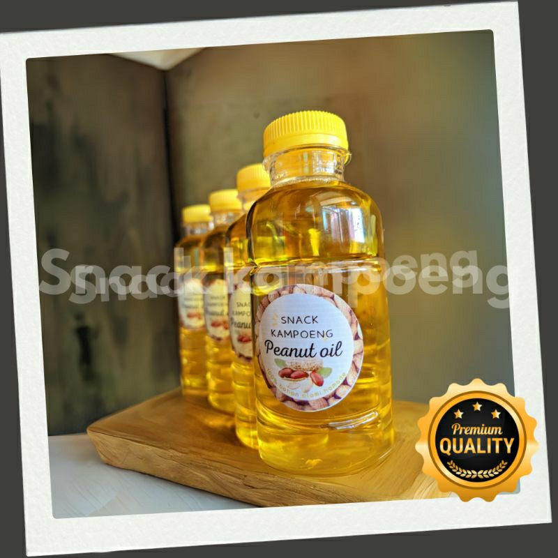 

MINYAK KACANG TANAH KEMASAN 220ML GOLDEN PEANUT OIL UNTUK KUE BULAN