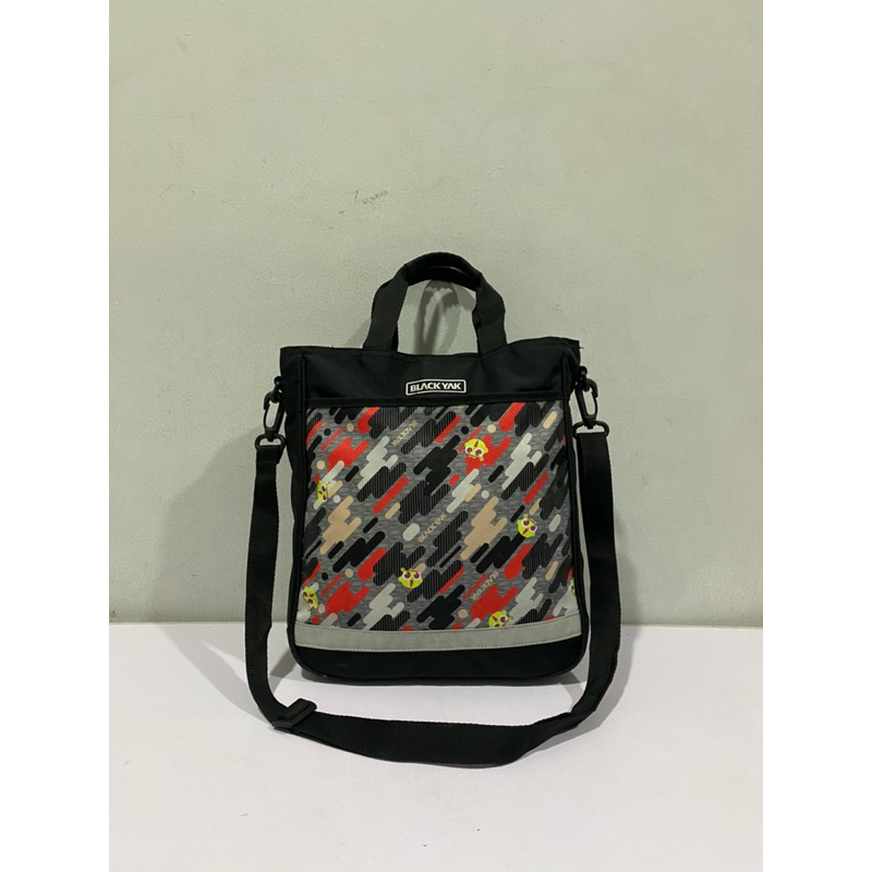 tas selempang blackyak