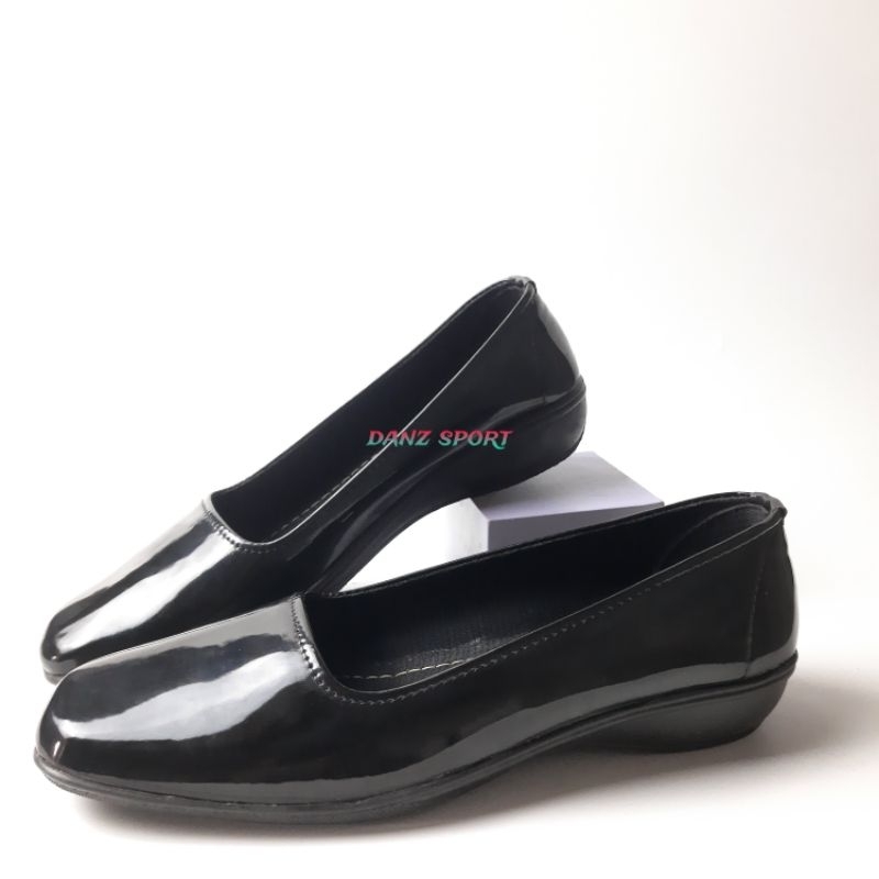 PROMO Sepatu Pantofel Wanita Kerja Formal Kantor Kickers Original Wedges Murah Kekinian COD