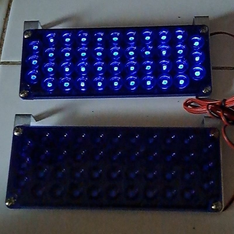 Lampu led universal  2pcs biru 42led
