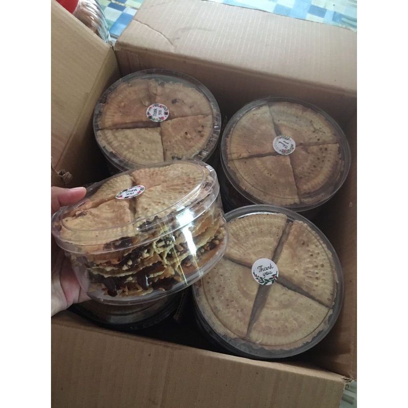 

Curuti Coklat Kacang