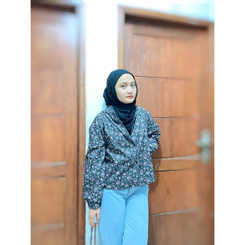 Korean Flower Oversize Blouse / kemeja oversize motif bunga