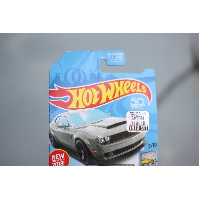 Hot Wheels 18 DODGE CHALLENGER SRT DEMON