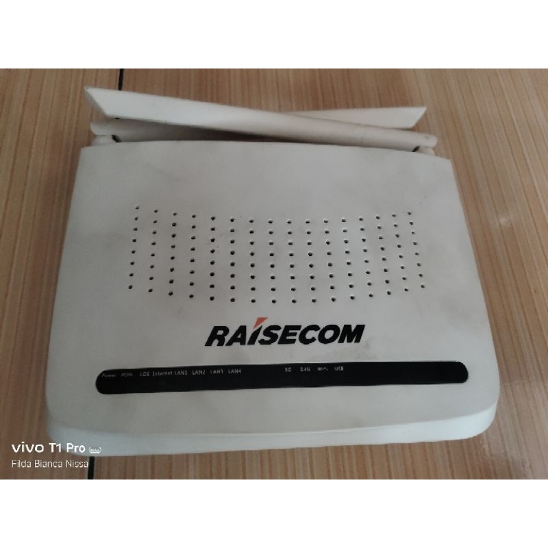 RAISECOM HT803G-WS + Adaptor