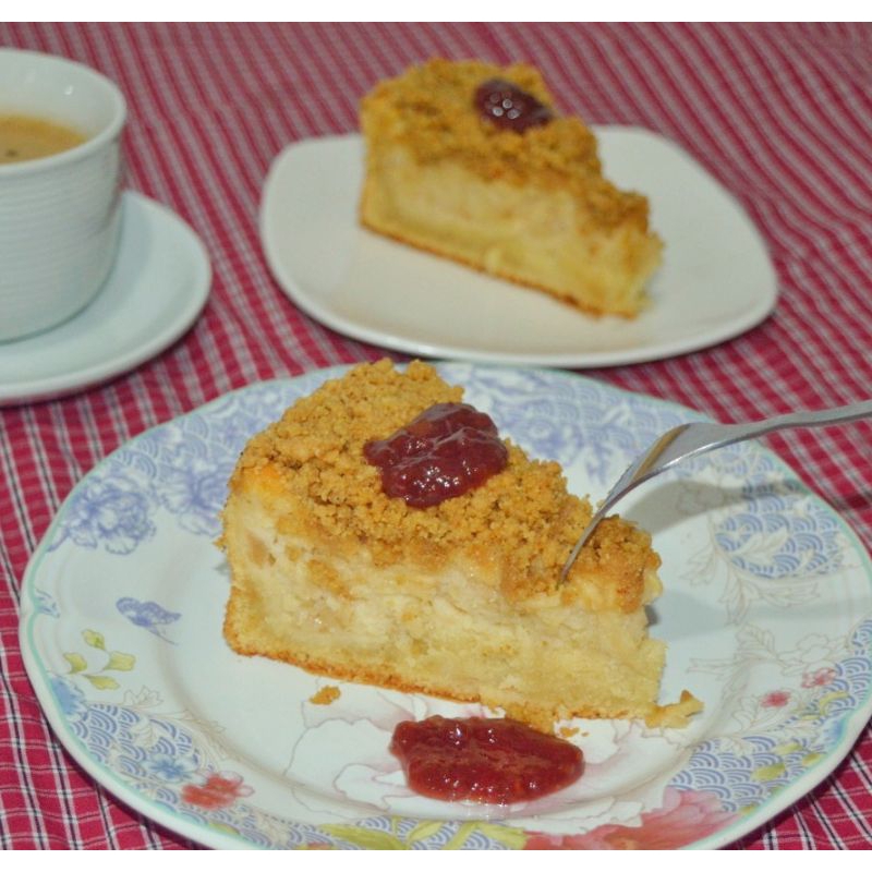 

Apple Crumble Cake kue 1400 gram