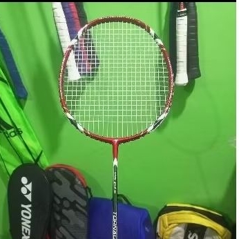 (SECOND) Raket Badminton Flypower Tornado 800 Like New