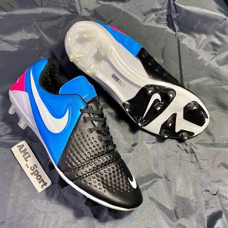 Sepatu Bola CTR 360 Maestri III SE Blue Black