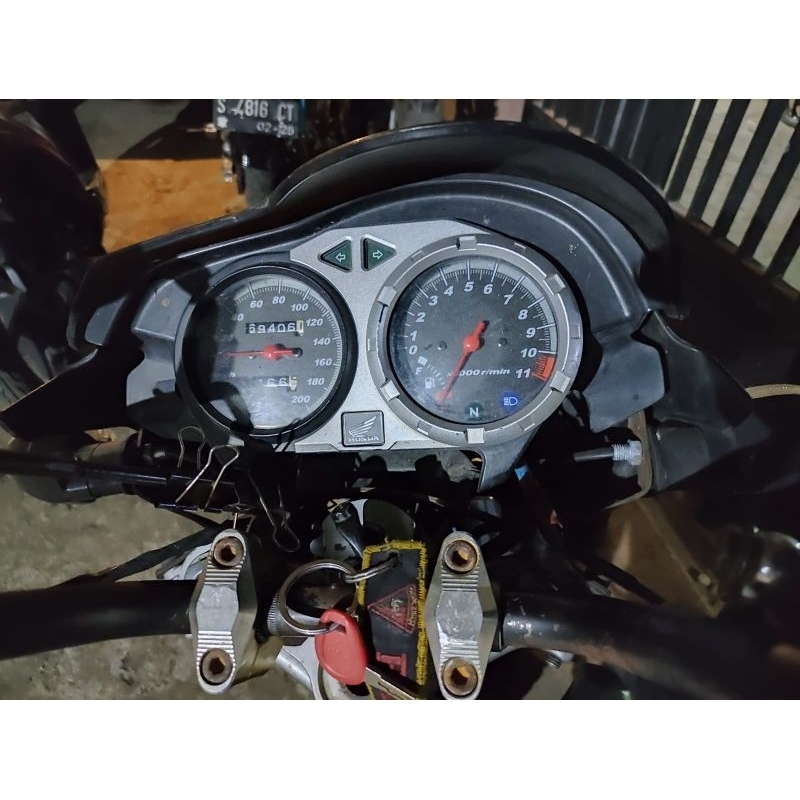 LAMPU TIGER PECE SET SAMA SEPIDO BREKET