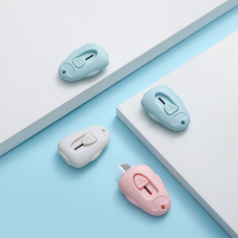 

SERENITY (CUT03) Pisau Cutter Mini Portable Lucu Awan Unboxing Travelling Import/ Alat Pembuka Paket