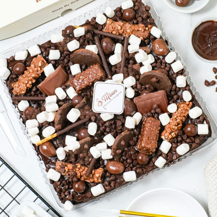 

CHOCO HUNTER | Mbun Brownies Panggang | Dessert | Coklat | Brownies ulang tahun | Brownies Panggang | Kue Ulang Tahun