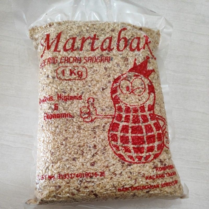 

kacang tumbuk martabak / kacang cacah sangrai martabak 1kg