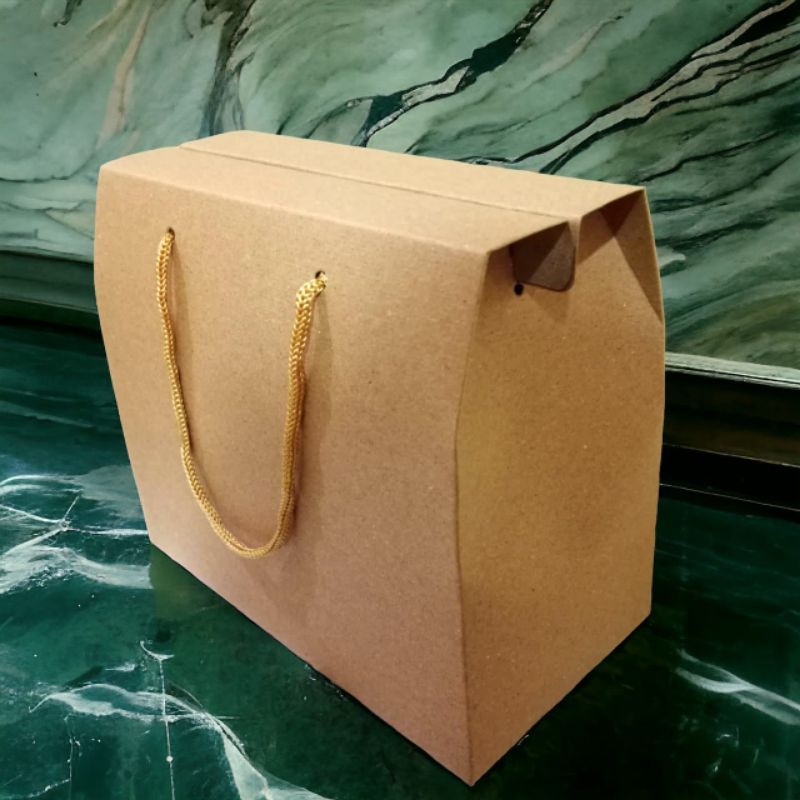 

kotak Serba Guna /Gable Box / Kotak kado /paper bag sovenir hampres