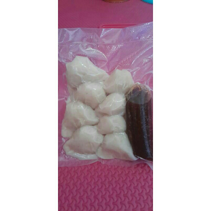 

PempekTenggiri Paket isi 8pcs