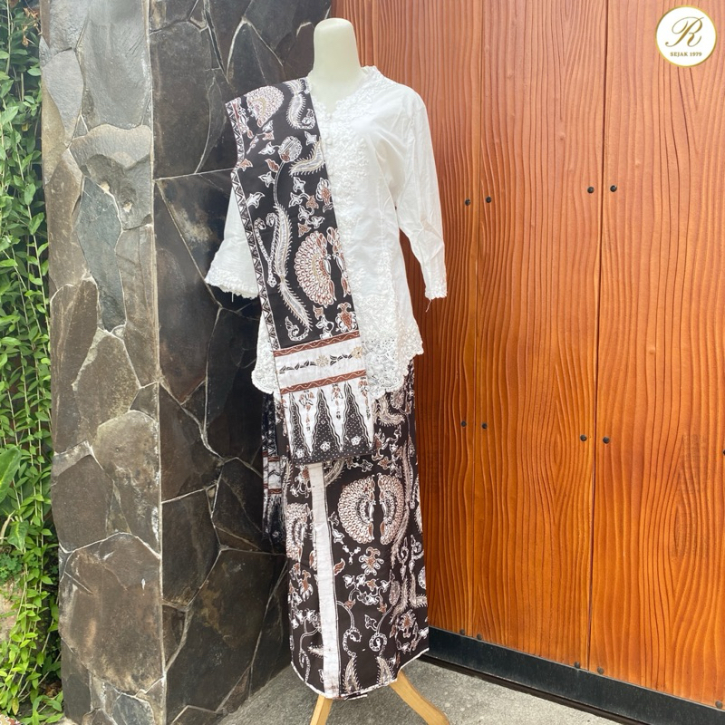 SET KAIN + SELENDANG BATIK TULIS SERIES