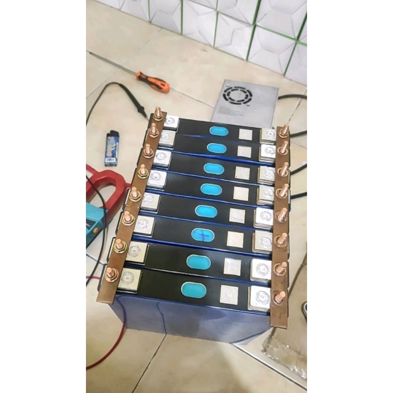 Lifepo4 12V 100Ah Baterai Dengan BMS