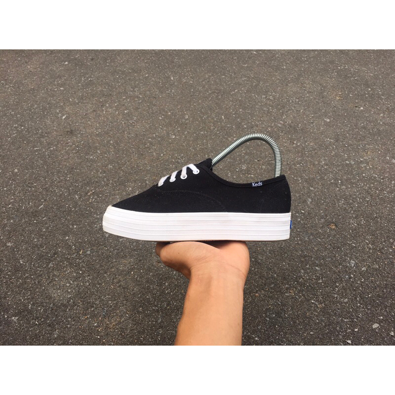 keds triple decker black white