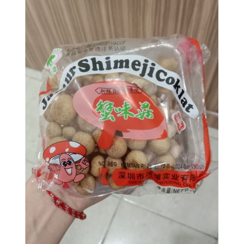 

Jamur Shimeji Coklat