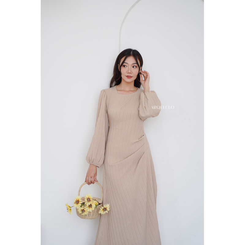 Arqelclo - Ava Dress Slim Look Dress Kondangan