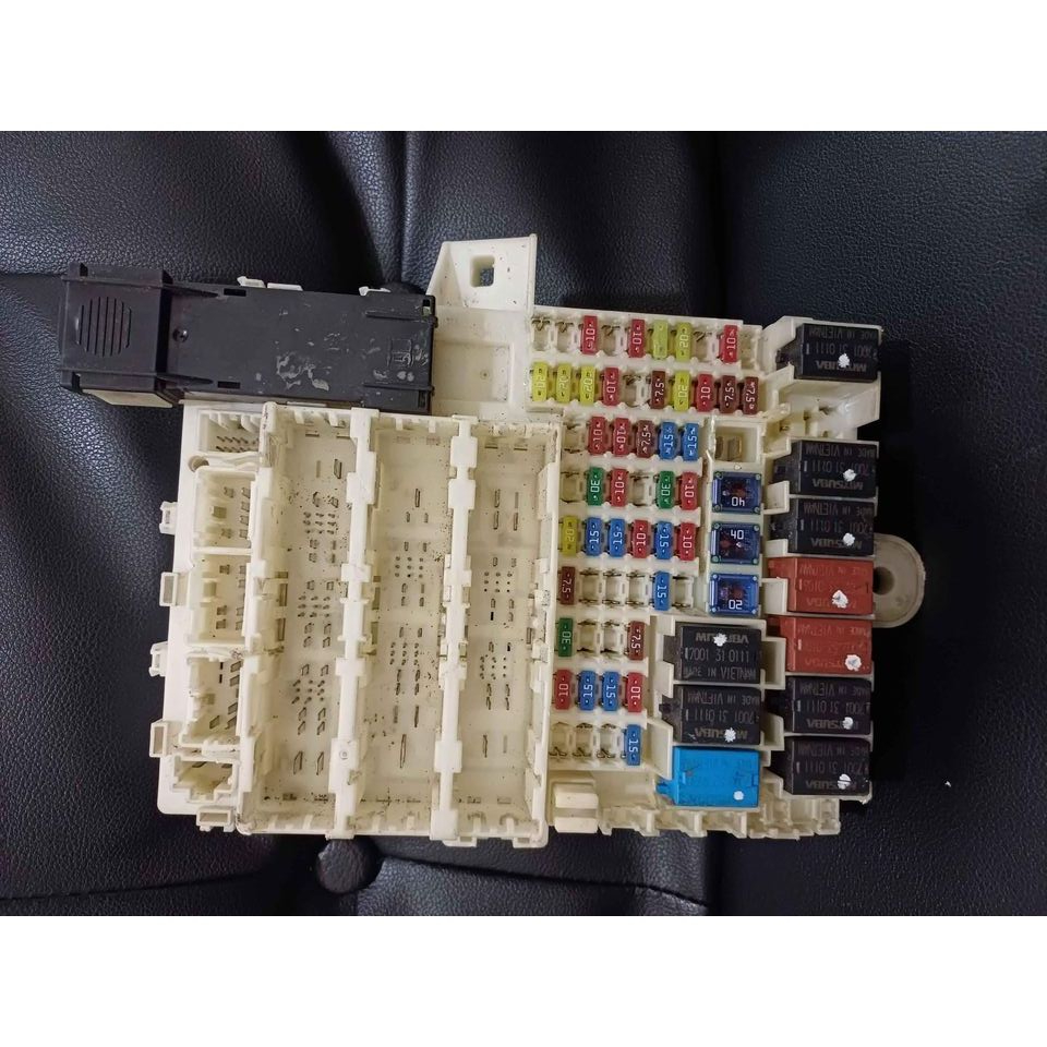 Fuse Box sekring sikring MICU Honda Freed GB3 SD non PSD original garansi