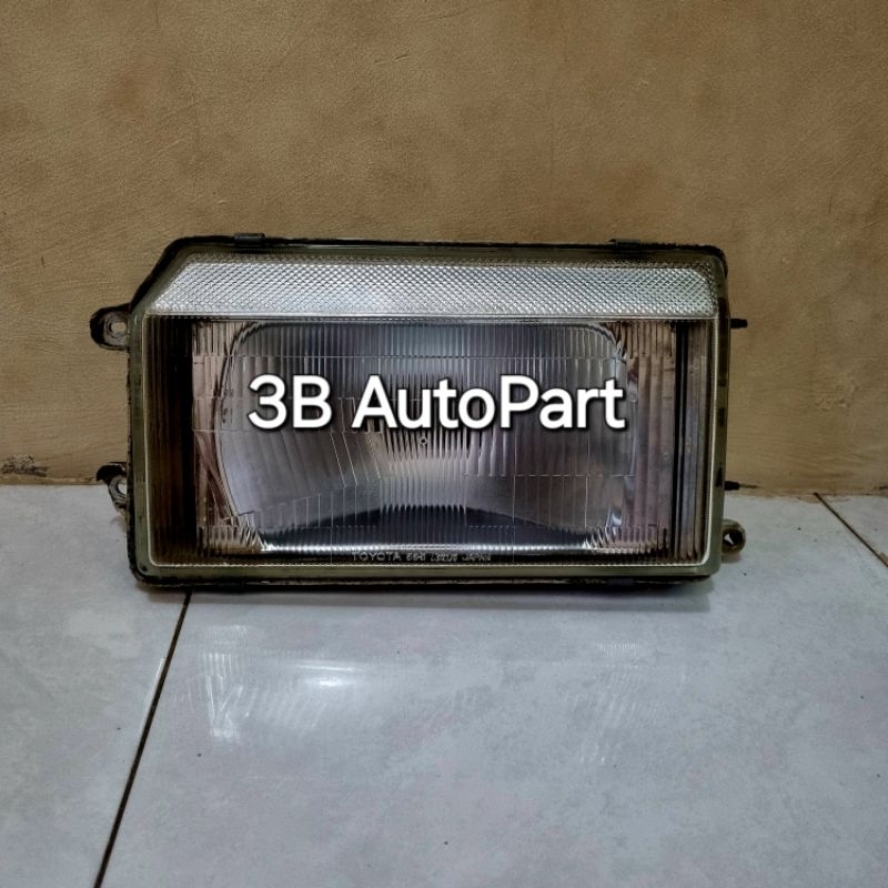 Headlamp lampu depan Toyota kijang grand Kiri Original Koito Japan