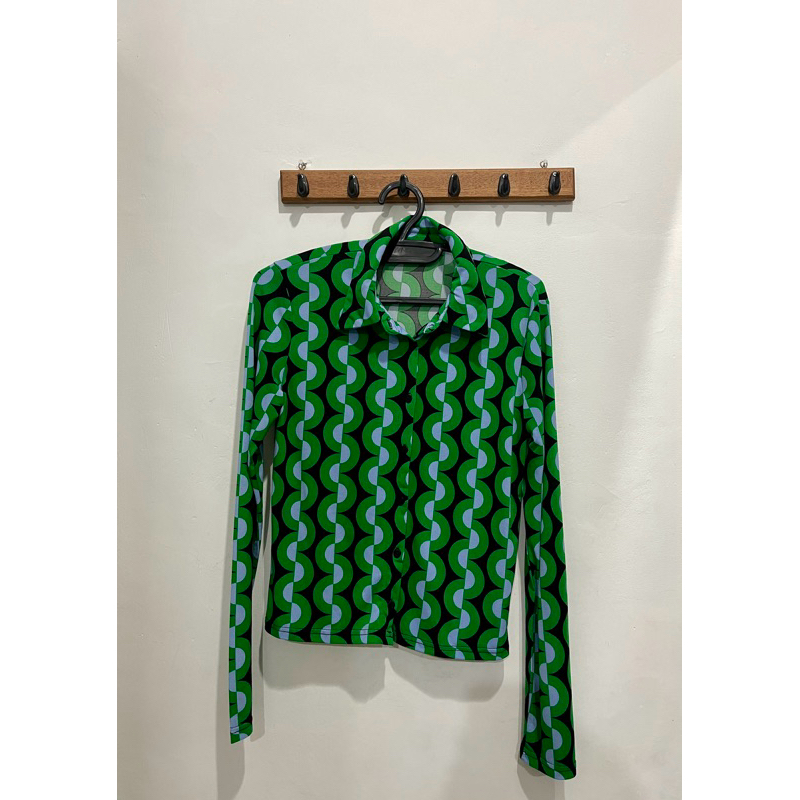 kemeja stradivarius