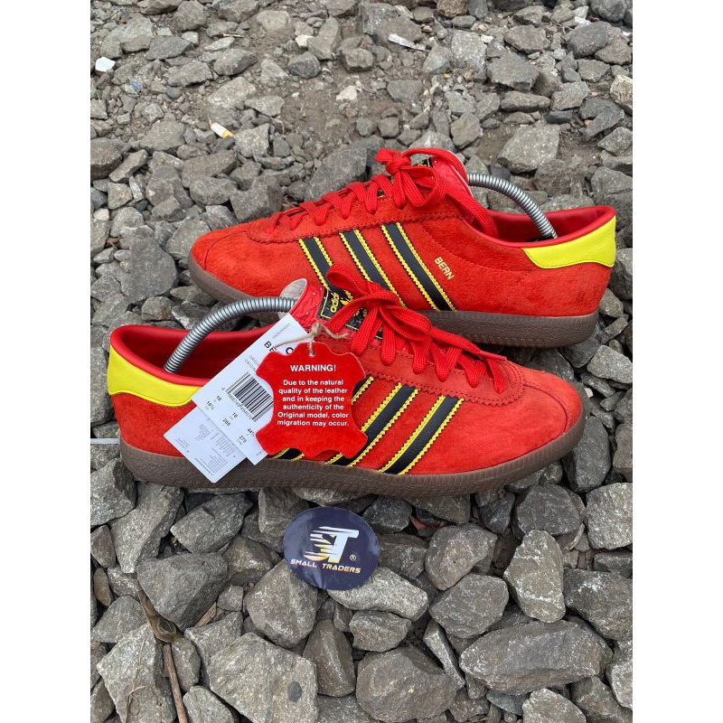 adidas bern merah