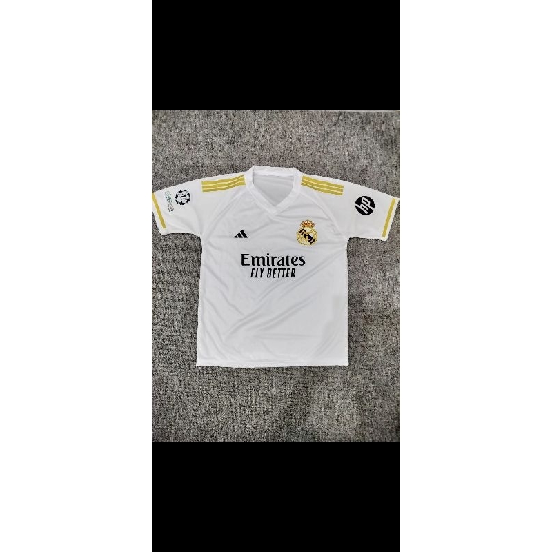 JERSEY kaos baju bola terbaru dan retro Madid terbaik