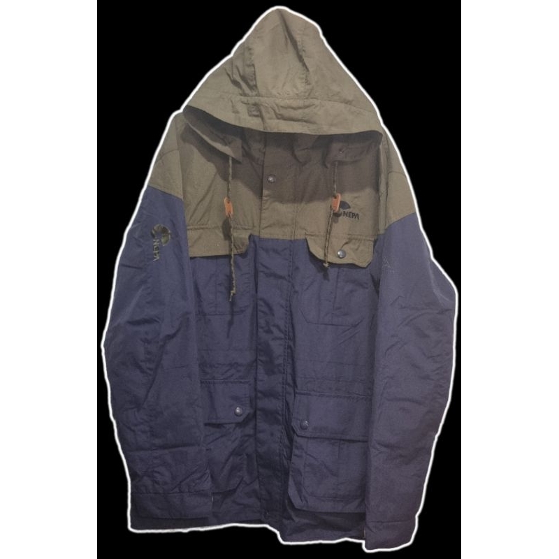 JAKET OUTDOOR BERHOODIE NEPA EVOLUTION MADE IN VIETNAM LD 120 P 74
