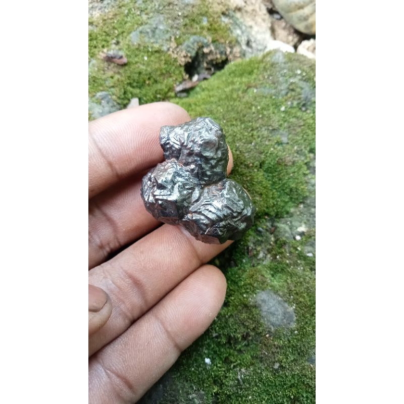 Batu kuda asli