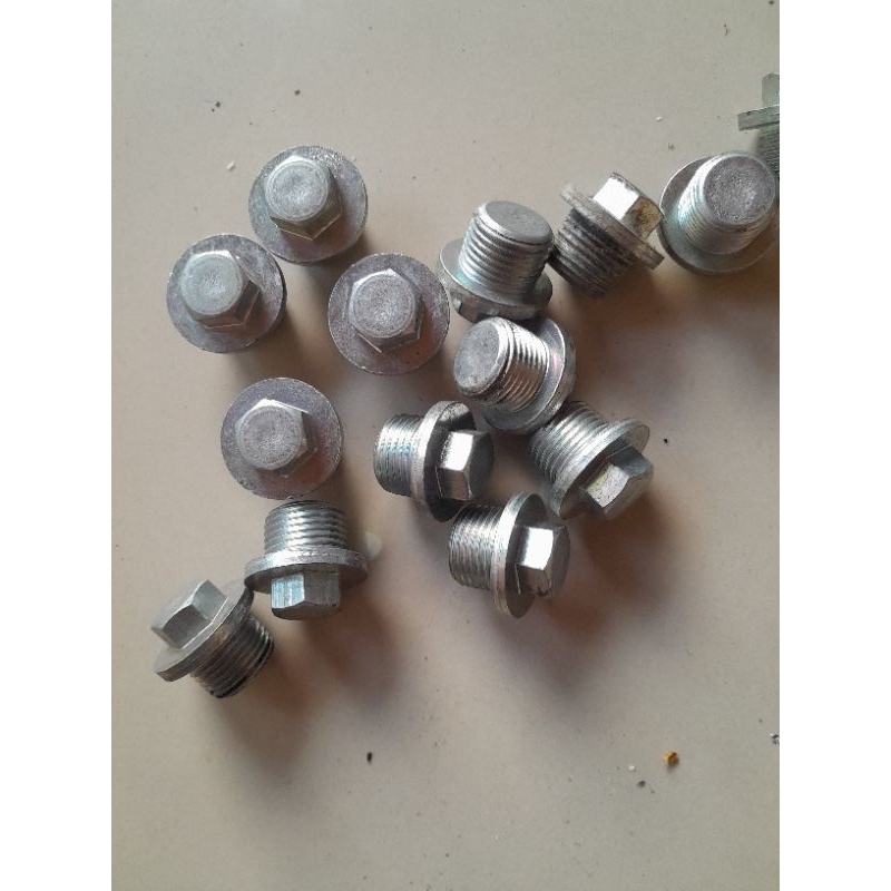 baut oli metic mobil toyota yaris vios original