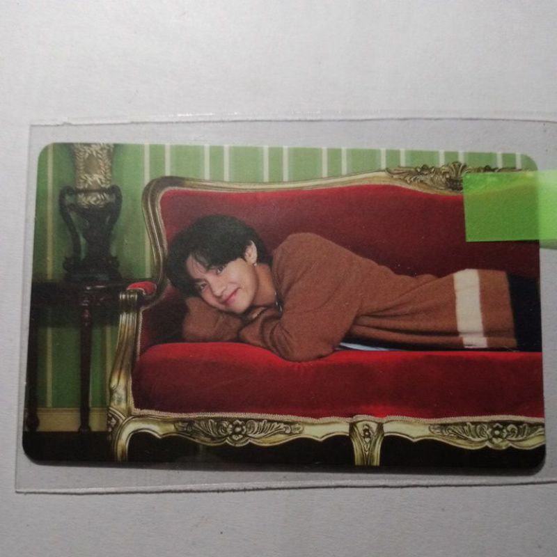 official photocard PC taehyung bts BE Ess ver.