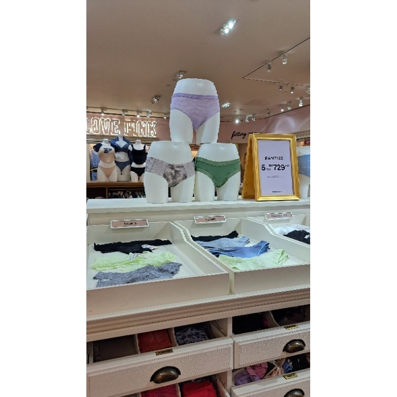 Victoria secret Panty seamless size XS