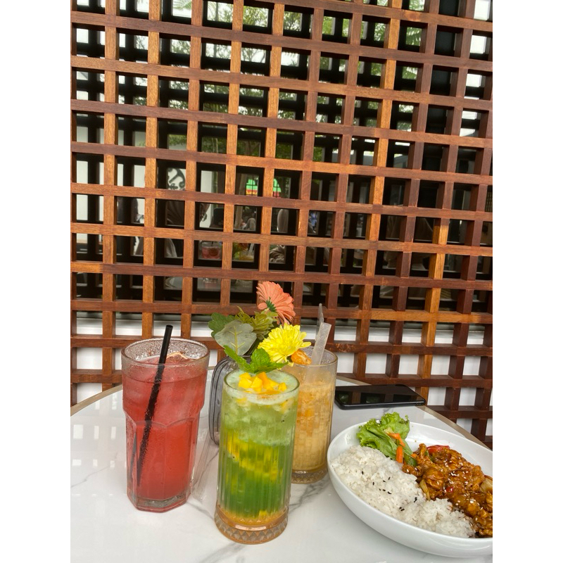 

LINK CO 23 FOOD AND DRINK