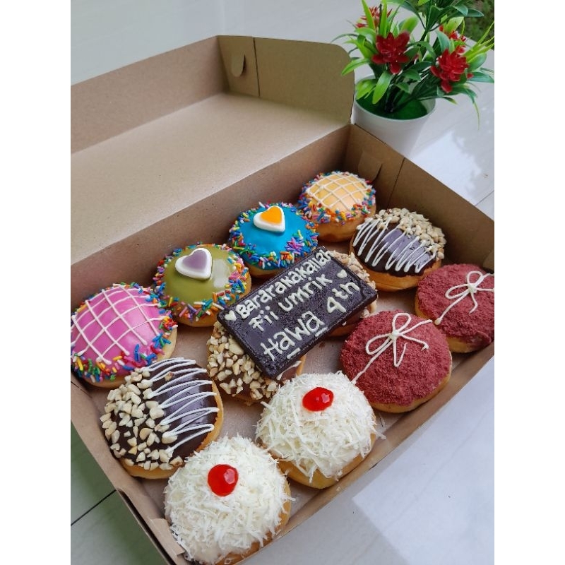 

DonatUcapanUltah/Anniversary/DonatMurah