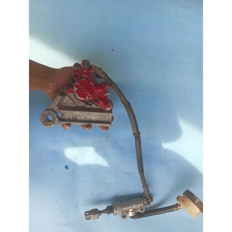 master rem kaliper cakram belakang motor suzuki shogun NR shogun sp 125 original