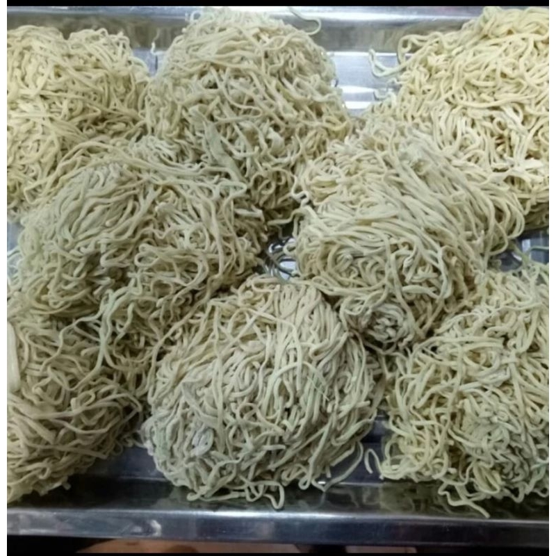 

Mie Ayam Mentah