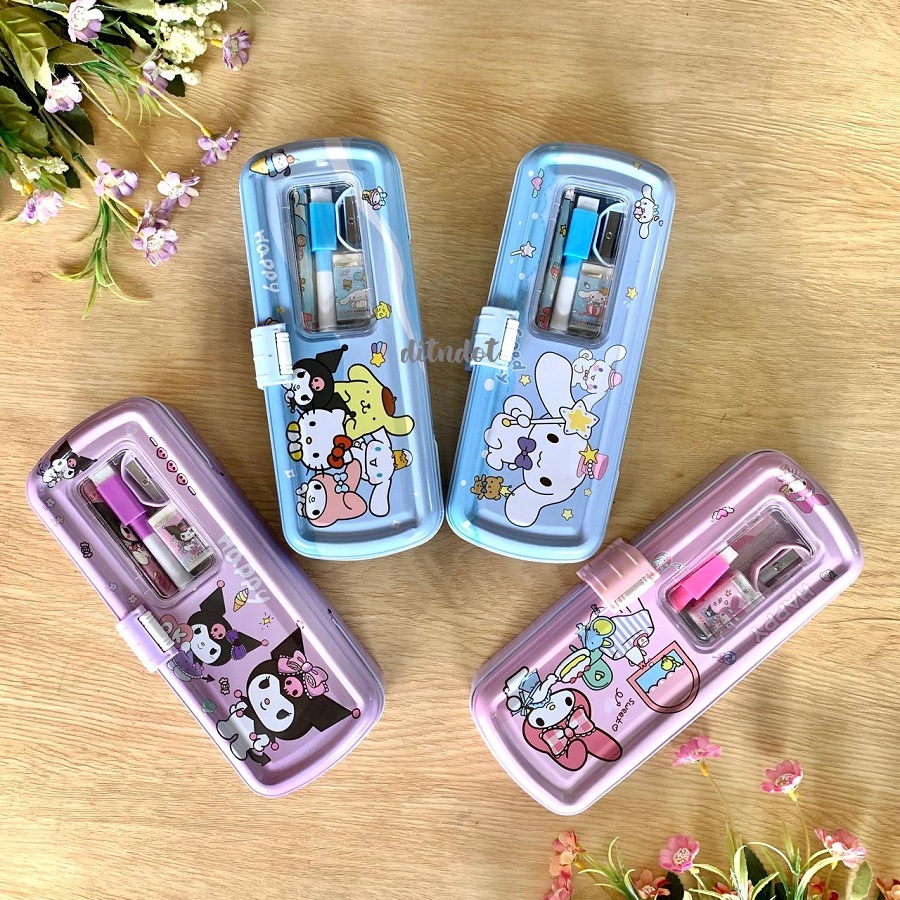 

TEMPAT PENSIL KALENG TINGKAT 1 SET SANRIO / KOTAK PENSIL PAPAN TULIS SANRIO / PENSIL CASE SANRIO