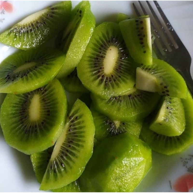 

Topping Buah Kiwi