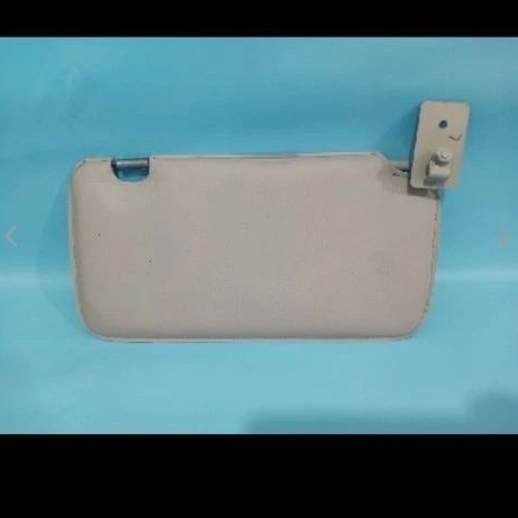 Sunvisor Nissan March Kiri