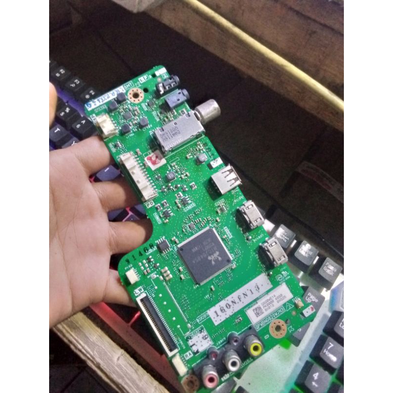 MB MAINBOARD TV LED SHARP 2T-C32BB1I - MB TV SHARP 2T-C32BB1I