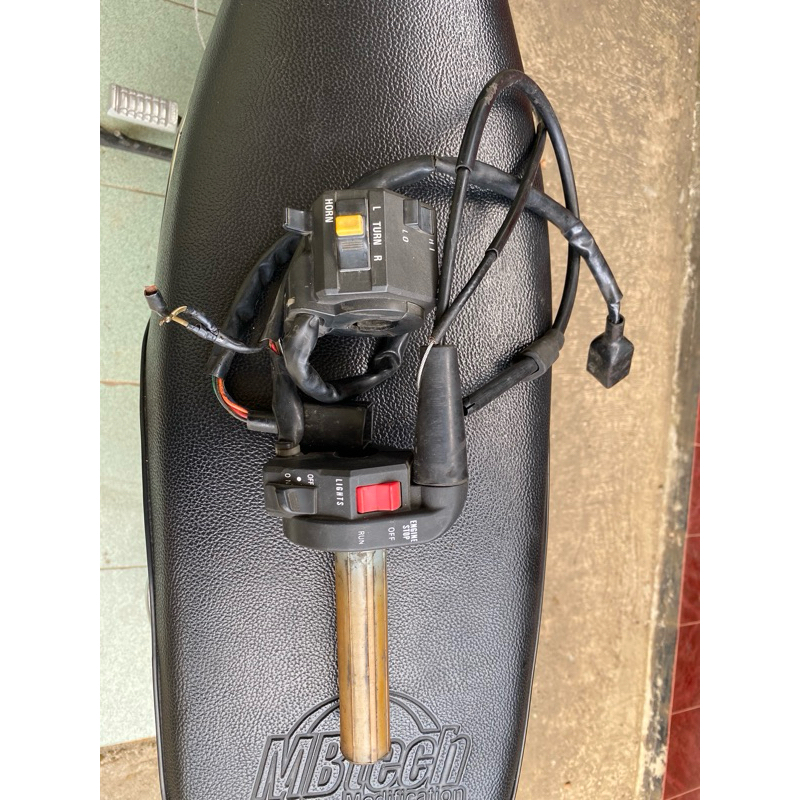 Holder kanan kiri ninja R