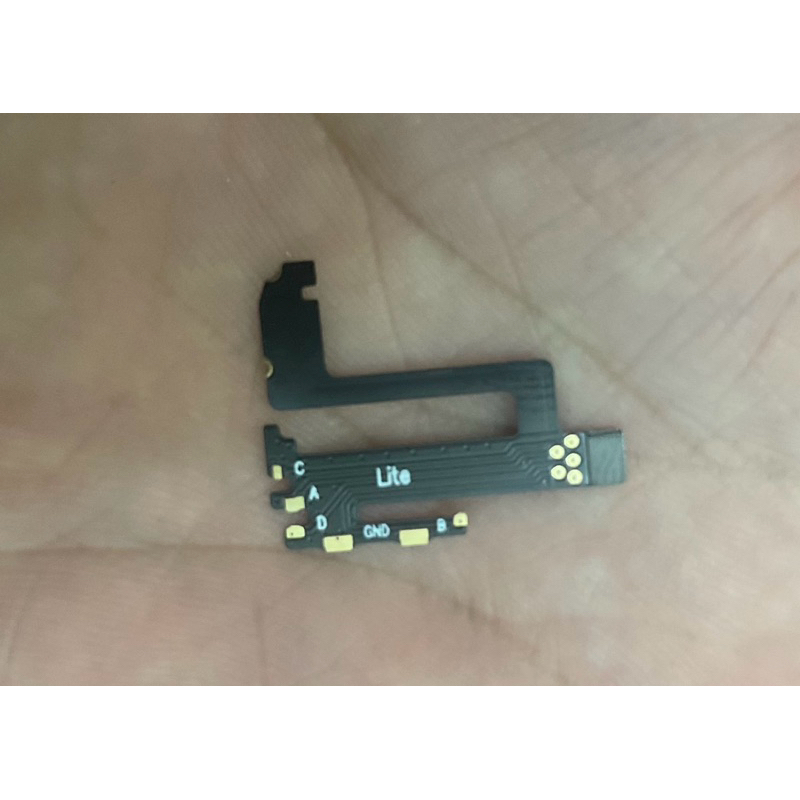 Flexible picofly modchip utk Switch Lite