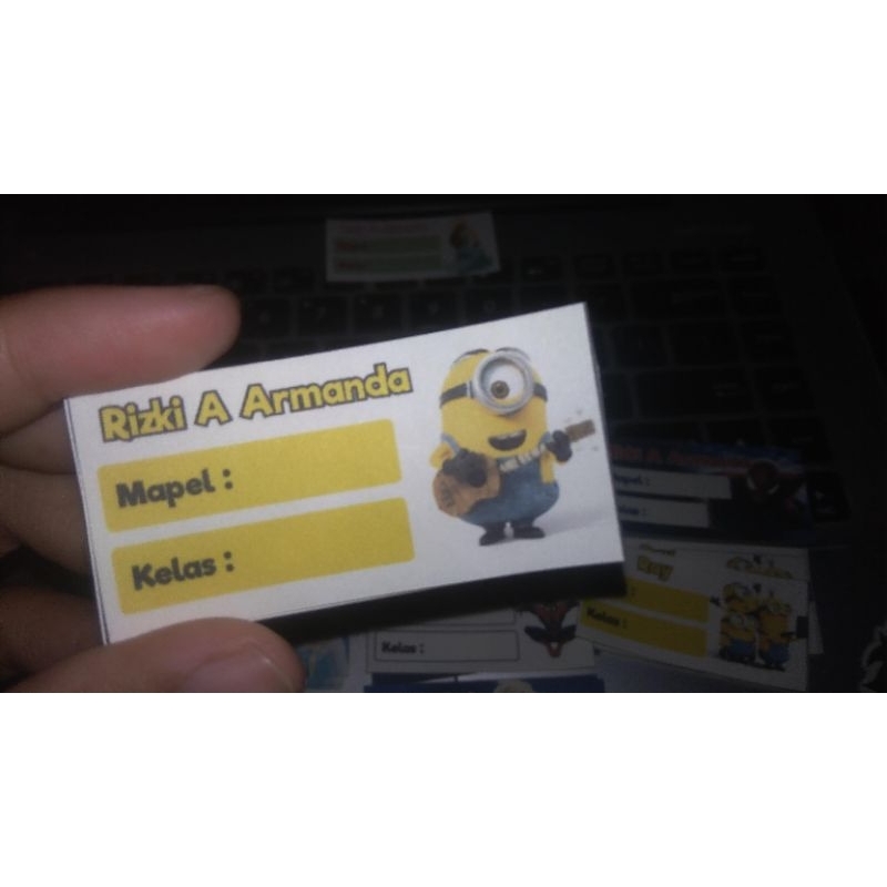 

Stiker Mapel