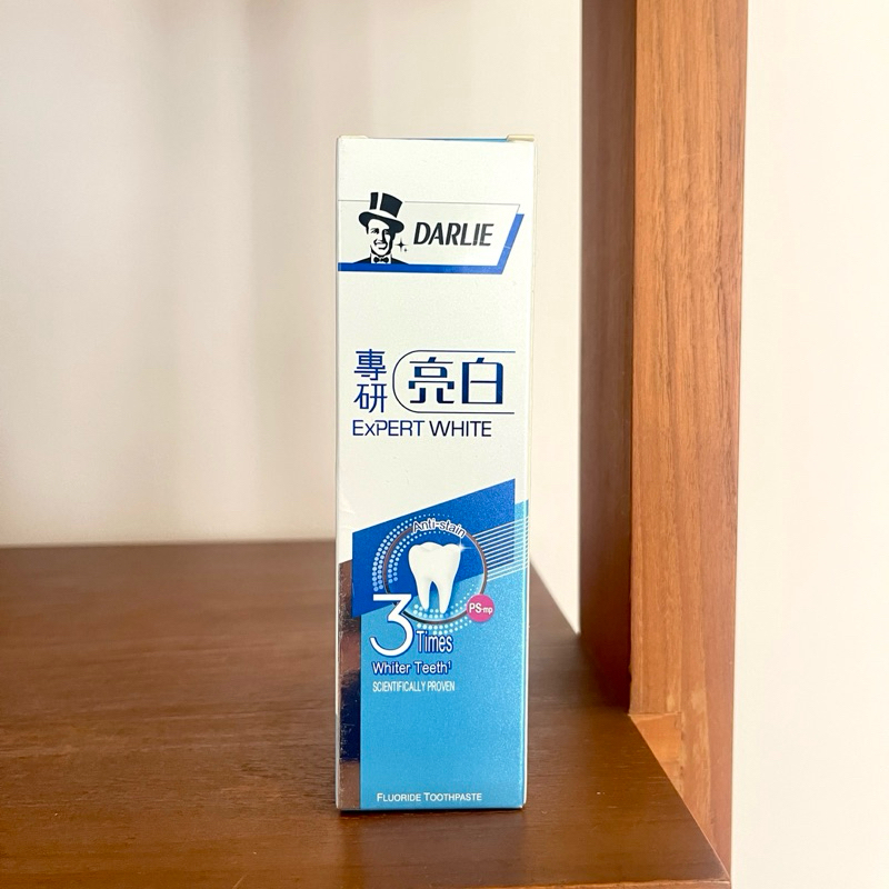 Darlie Expert White Whitening Toothpaste Odol Pemutih 120g 120 g