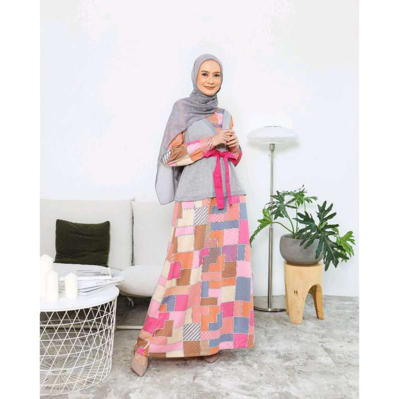 MONEL VEST DRESS SIZE M L & XL