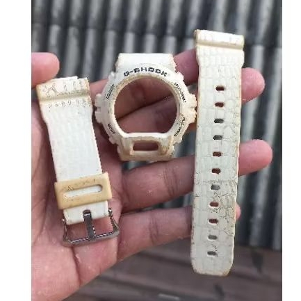 bnb original casio gshock dw6900cr